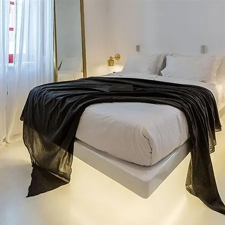 The Townhouse Mykonos Hotell 5*
