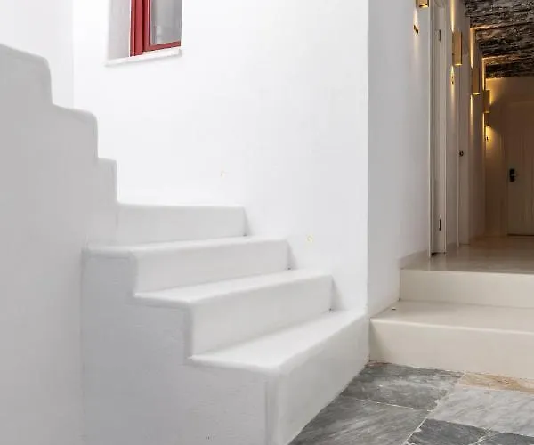 The Townhouse Mykonos 5*