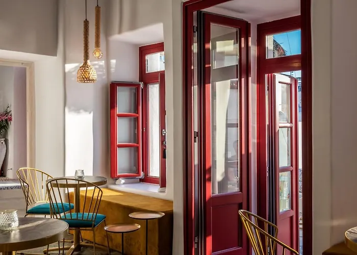 The Townhouse Mykonos מלון 5*