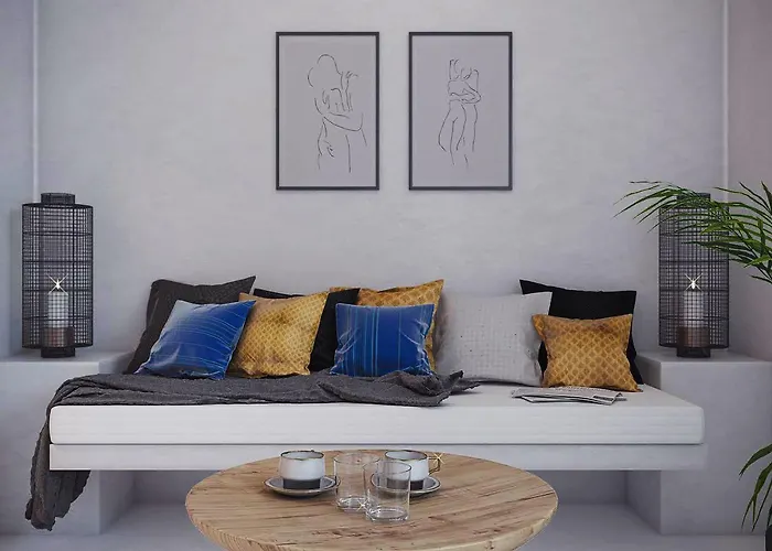 The Townhouse Mykonos מלון 5*