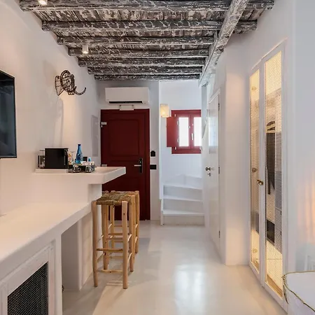 The Townhouse Mykonos 5*