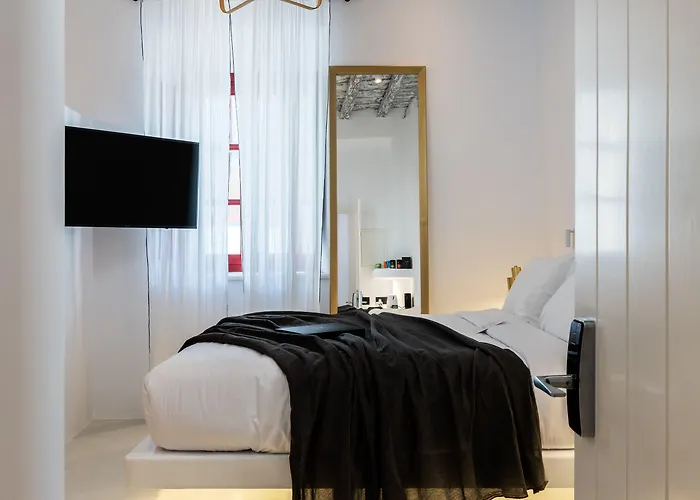 The Townhouse Mykonos Hotel Mykonos Town